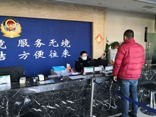 出入境多舉措并施 日常消毒防護(hù)與精細(xì)化服務(wù)交相輝映
